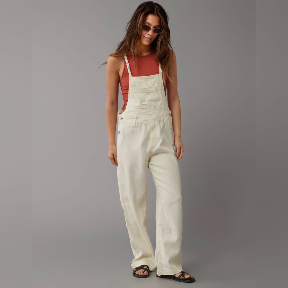 NWT Linen Blend Overalls